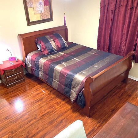 Homestay แคร์รอลตัน ภายนอก รูปภาพ