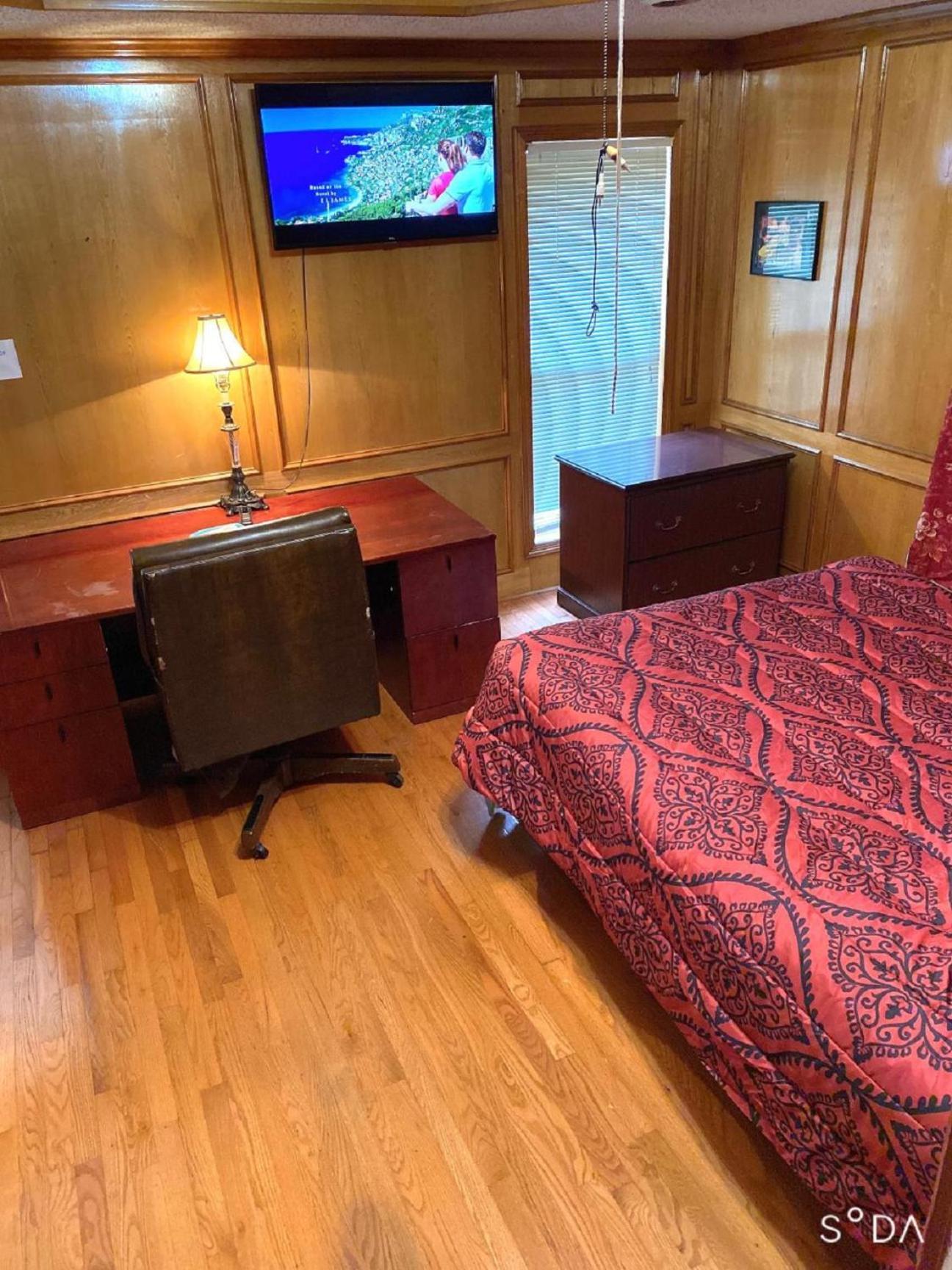 Homestay แคร์รอลตัน ภายนอก รูปภาพ